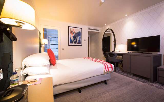 DoubleTree by Hilton London Kensington
