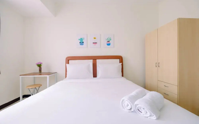 Simple Furnished Studio Apartment at Maple Park