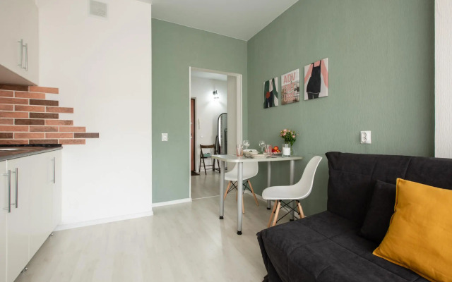 4 Ugla (Четыре угла) на Максима Горького 161