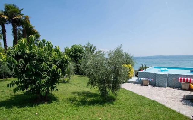 Villa Lydia in Padenghe sul Garda