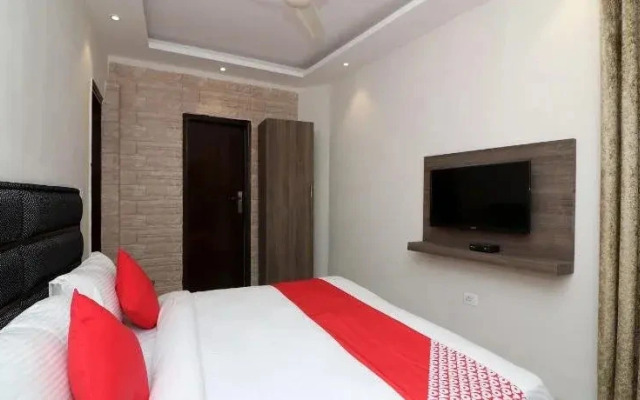 OYO Flagship 24203 Rani Bagh