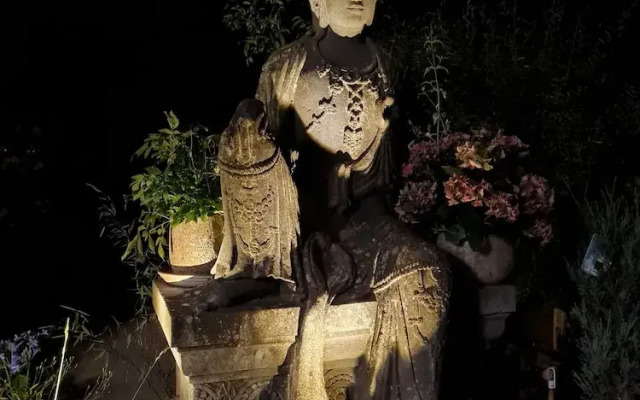 Seminarhaus Arya Maitreya