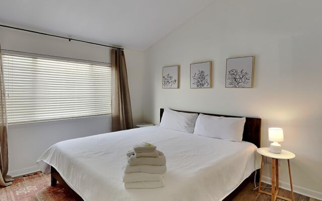 Commodore's Landing #201 - Barefoot Dream