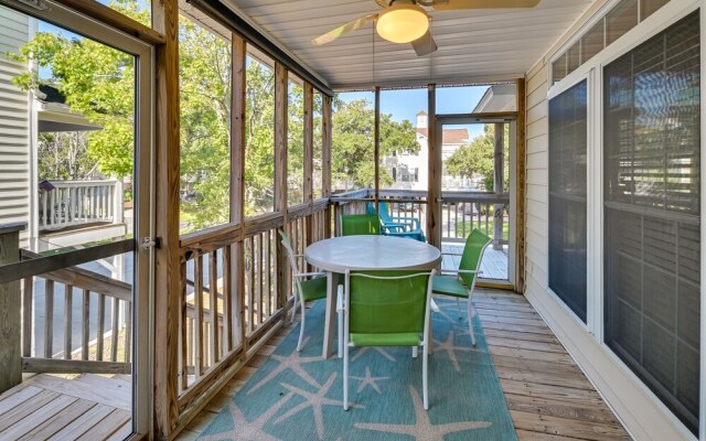 Surfside Beach Vacation Rental - Walk to Ocean!