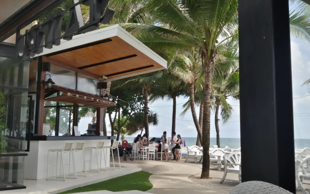 Chaolao Tosang Beach Hotel