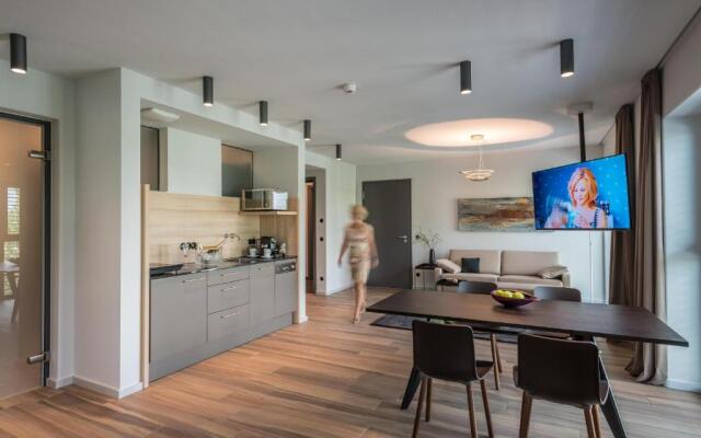 Golden Ball, Exclusive Serviced Apartments Munich