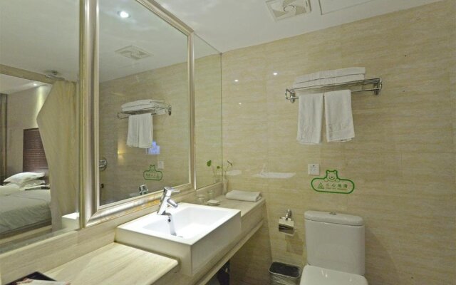 Magical Fuyun Hotel