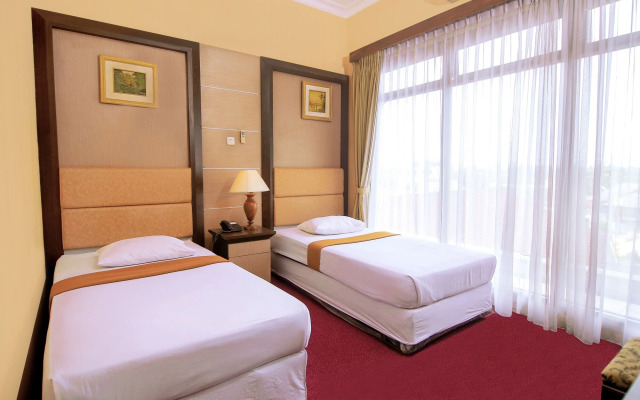 Hotel Hakmaz Taba Syariah Lubuk Linggau
