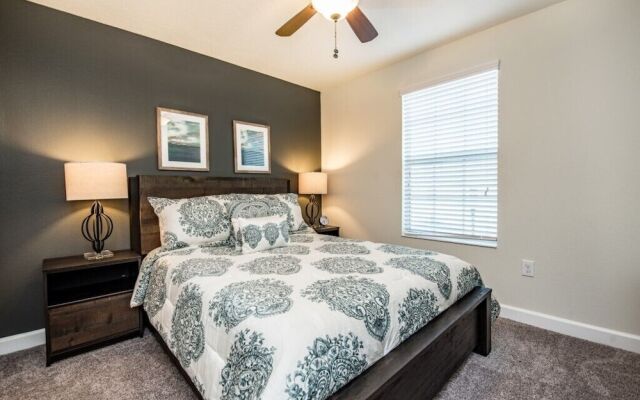 6-Bedroom Villa in Davenport 1626MVD