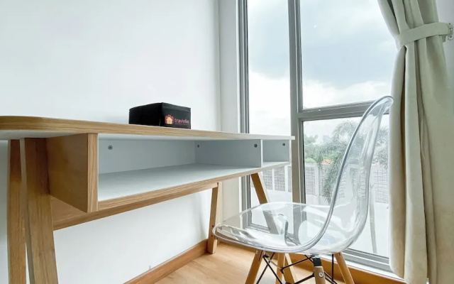Modern Look Studio Apartment At M-Town Residence Near Sms Mall – Guest Rooms – Tangerang