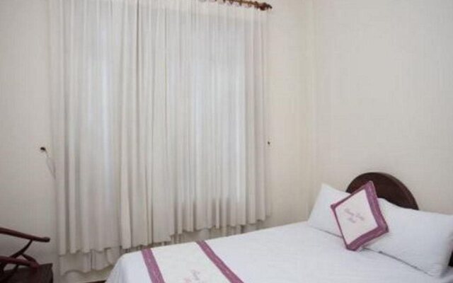 Khách Sạn Thăng Long