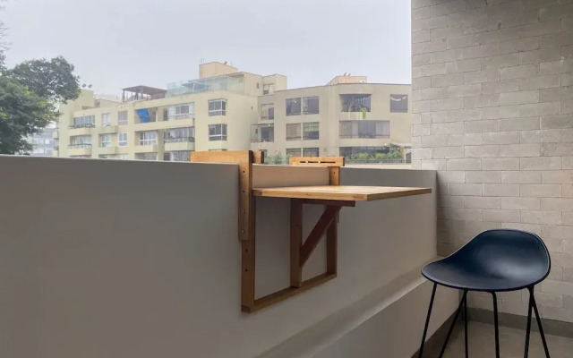 Majestic 1BR Duplex in Miraflores