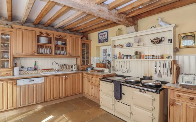 Highgrove Barn