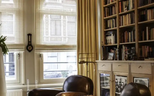 Dashwood Bed And Breakfast Amsterdam
