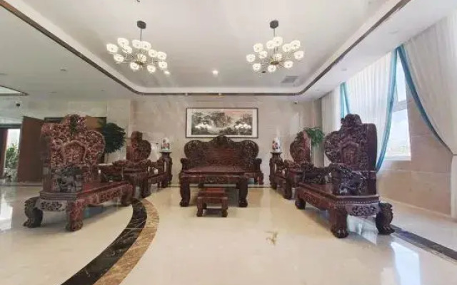 Lake Serim Central Asia Quenna Hotel