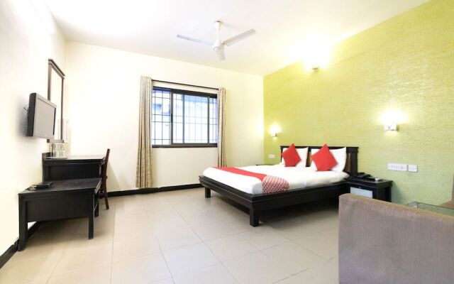 OYO 345 Hotel Red Mount Aquilla