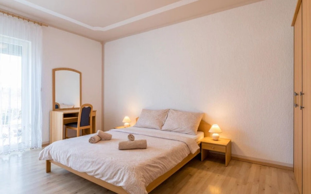 Abros 2 kat Crikvenica