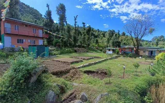 Chopta Eco Cottage & Camping