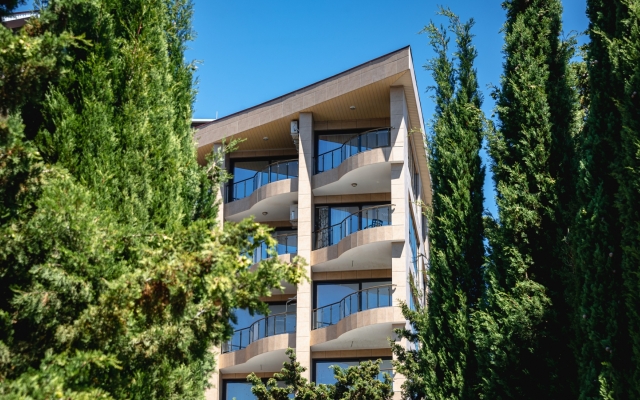 Magarach Apartments