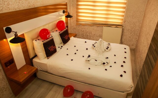 Van Suites Hotel