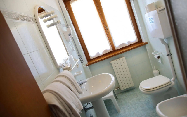 Eco Hotel Benacus