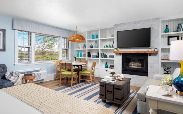Sea Crest Beach Resort
