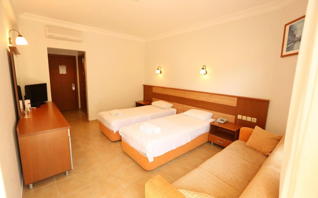 Mavruka Hotel