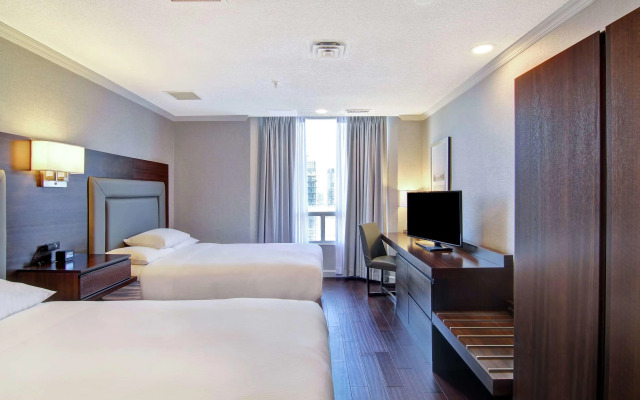 DoubleTree by Hilton Hotel Toronto Downtown