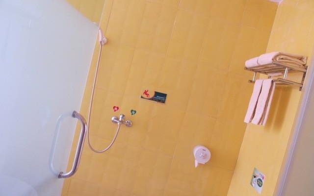 Jiaying Chain Hotel Shenzhen Longgang Branch