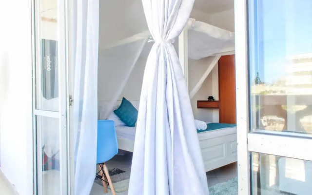 SeaEsta studio Shanzu Serena