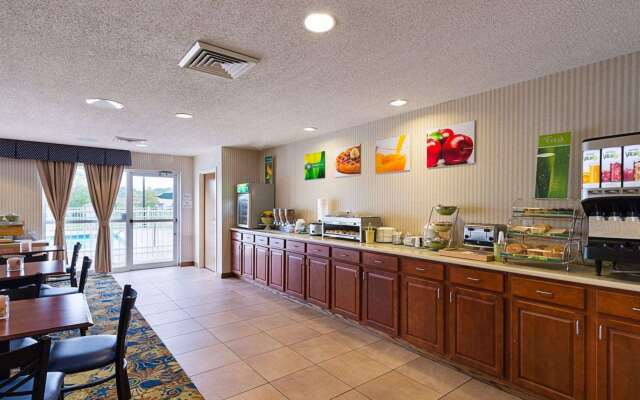 Quality Inn Spring Mills - Martinsburg North