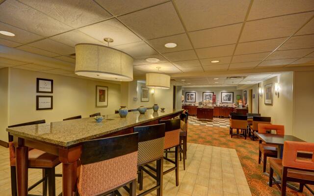 Hampton Inn Indianapolis-South