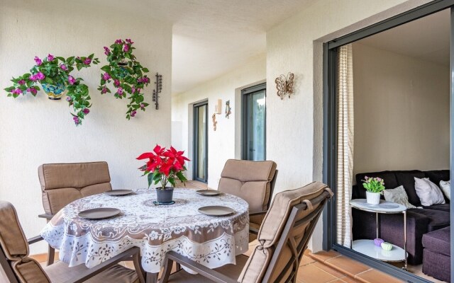Lovely Apartment in Alamar Near the Beach Ref 108