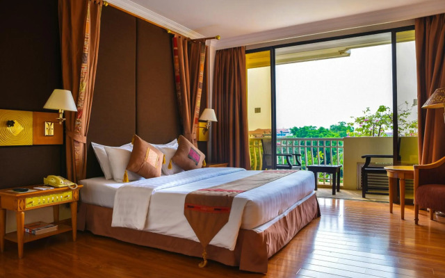Angkor Century Resort & Spa