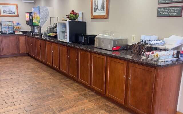 Sleep Inn & Suites near Spirit Mountain