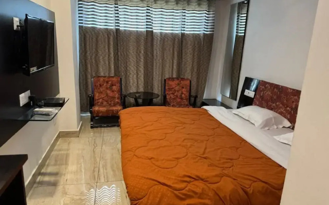 Goroomgo Jewel Premium Pathankot