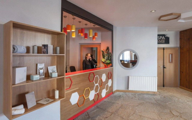 Royal Ours Blanc Boutique Hôtel & Spa