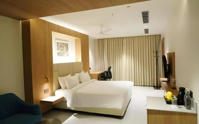 SVN Lake Palace