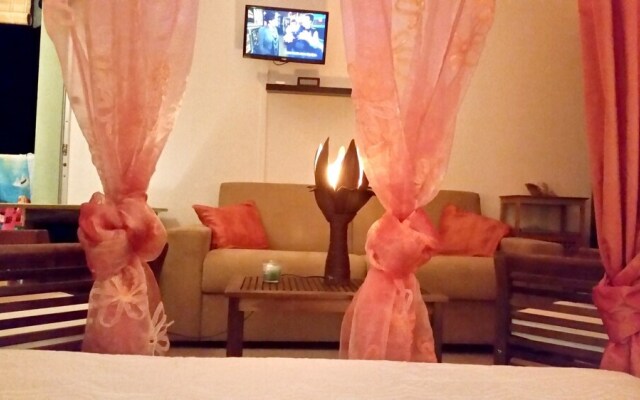 Studio in Sainte-anne, With Wonderful sea View, Furnished Terrace and