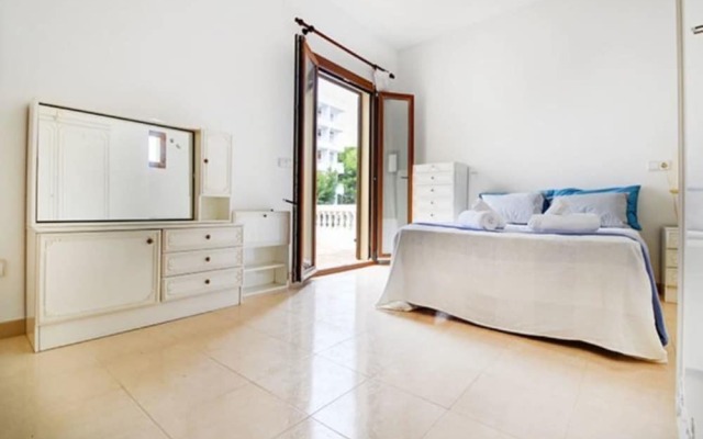 Apartment In Palma De Mallorca 102366