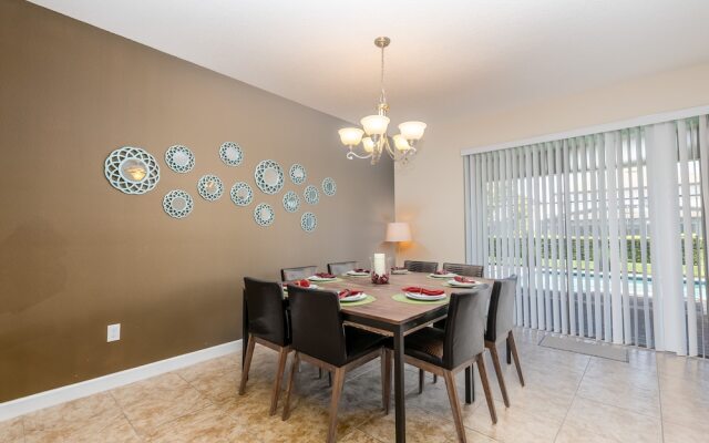 1440cg 7 Bedroom Home