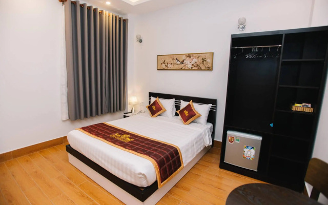 RedDoorz Thinh Gia Phat Hotel