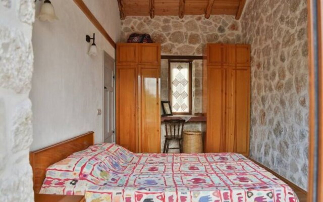 Olympos Stone House Private house