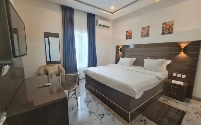 Pearless Apartment