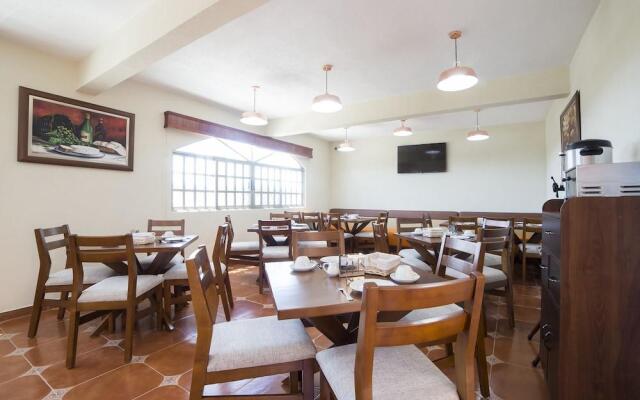 Hotel Colonial Acopinalco Inn