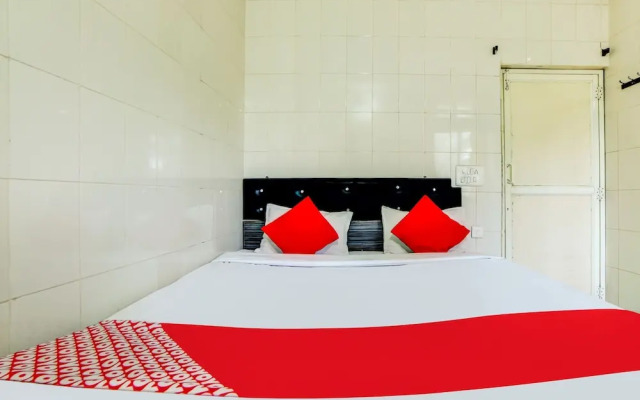 Hotel Golden Pride by OYO Rooms