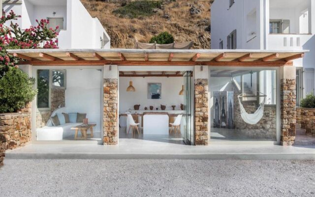 Halcyon Suites and Villas Naxos