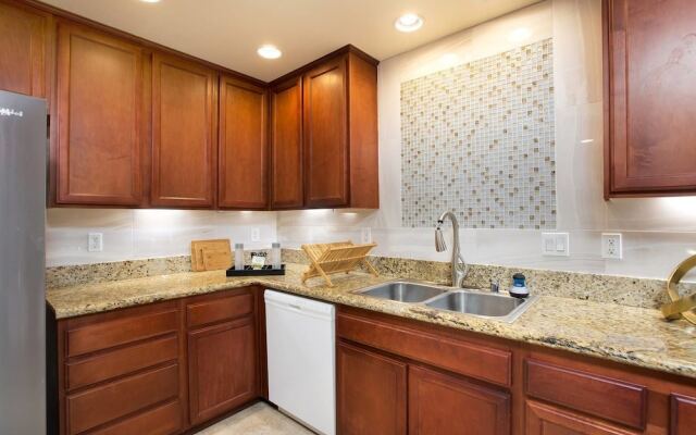 Scenic 4br/3.5ba in PB by Domio