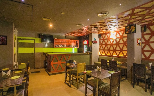 OYO 16568 Bhagini Residency