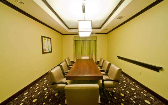 Hampton Inn & Suites Denison